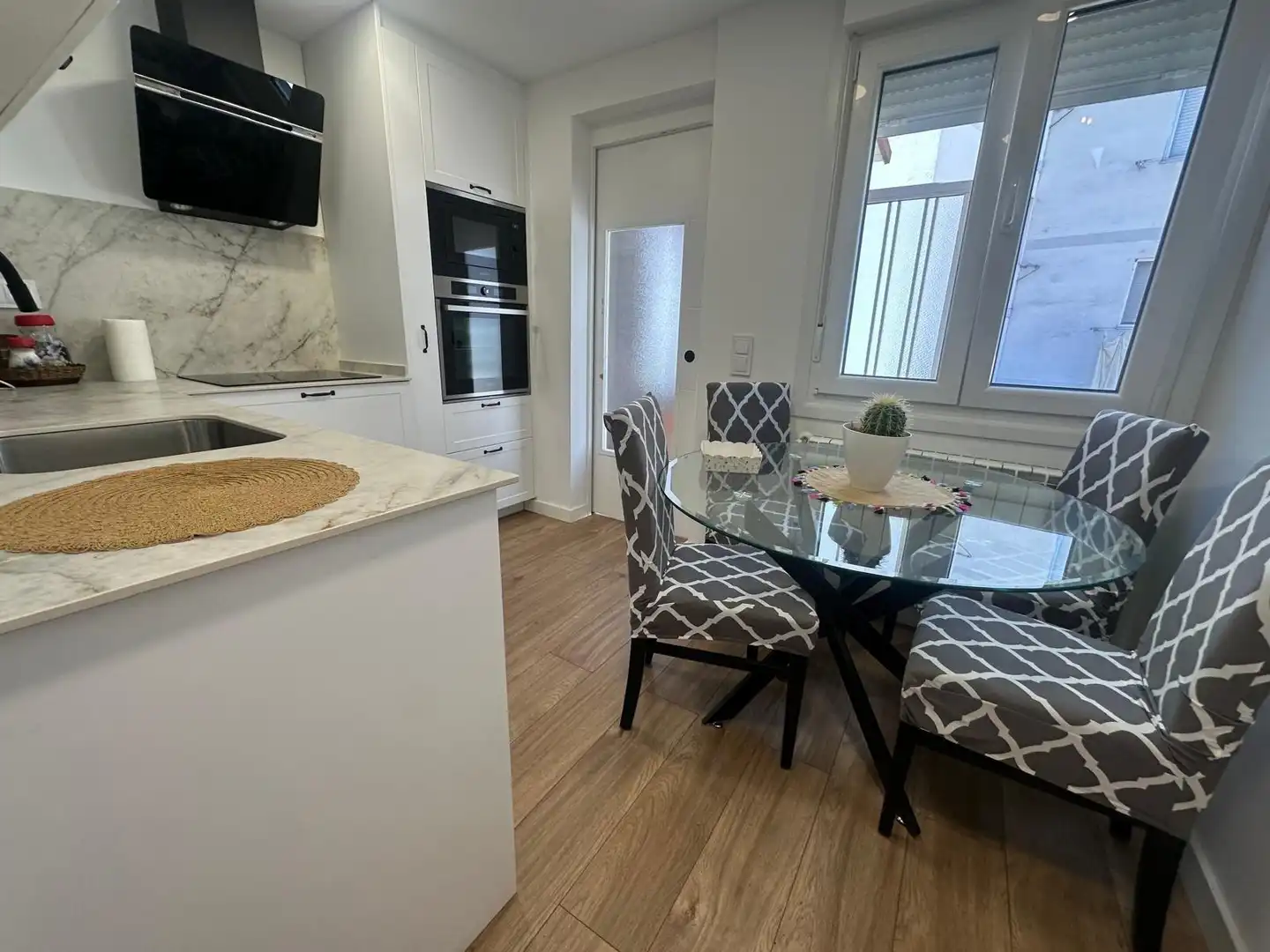 Kitchen of Detached homes for sale in Ourense Capital   with Heating, Private garden and Terrace