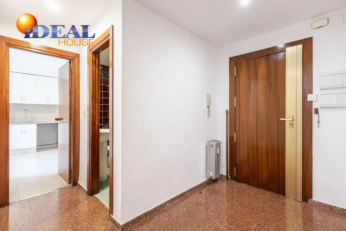 Flat with terrace for sale in Calle del Profesor Agustín Escribano 7, imagen 19