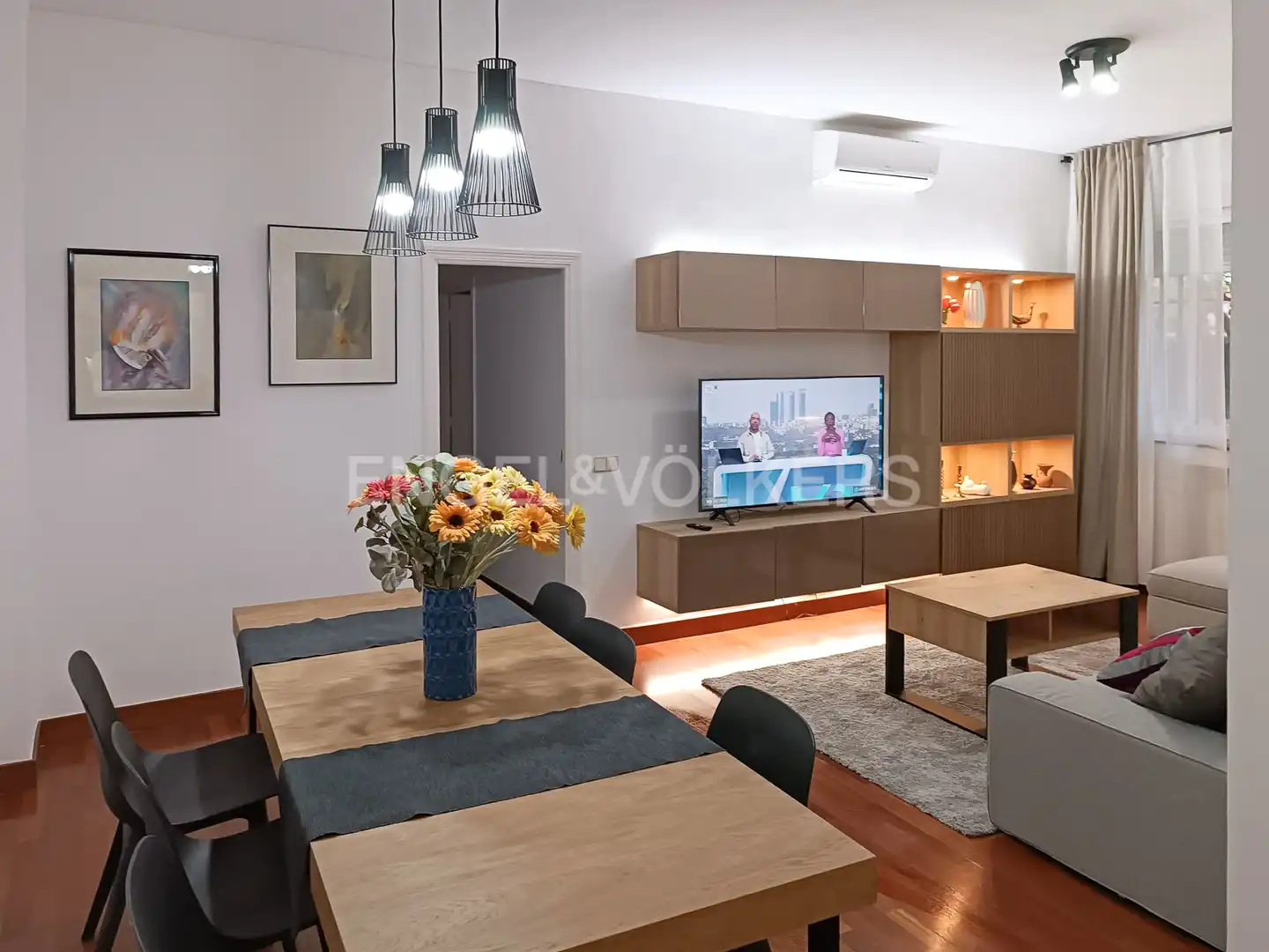 Sala d'estar de Pis de lloguer en Madrid amb Aire condicionat, Calefacció i Jardí privat