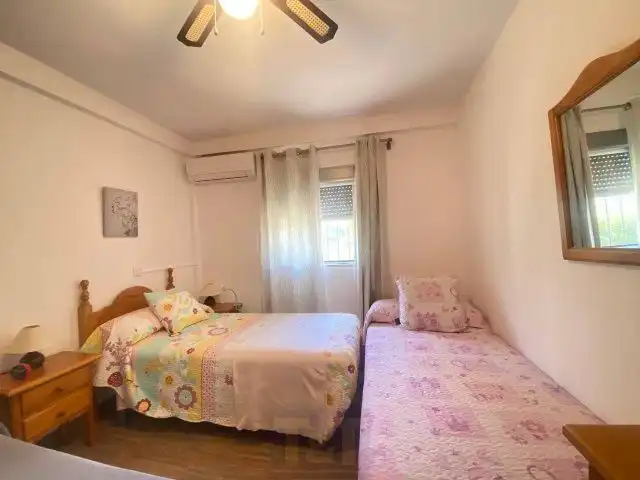 Dormitori de Apartament en venda en La Antilla amb Aire condicionat i Moblat