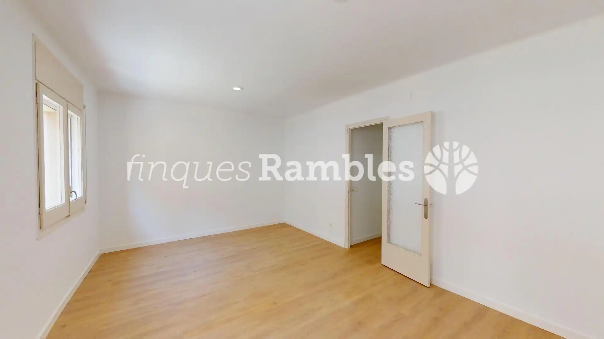 Habitación de Piso en venta en Igualada con Parquet y Terraza