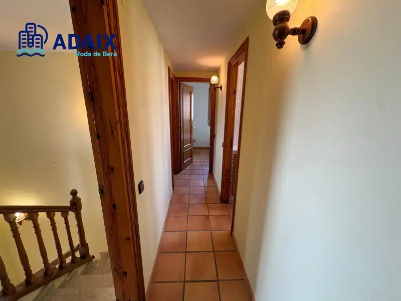 Casa o chalet en venta en Roda de Berà con Terraza, Trastero y Horno