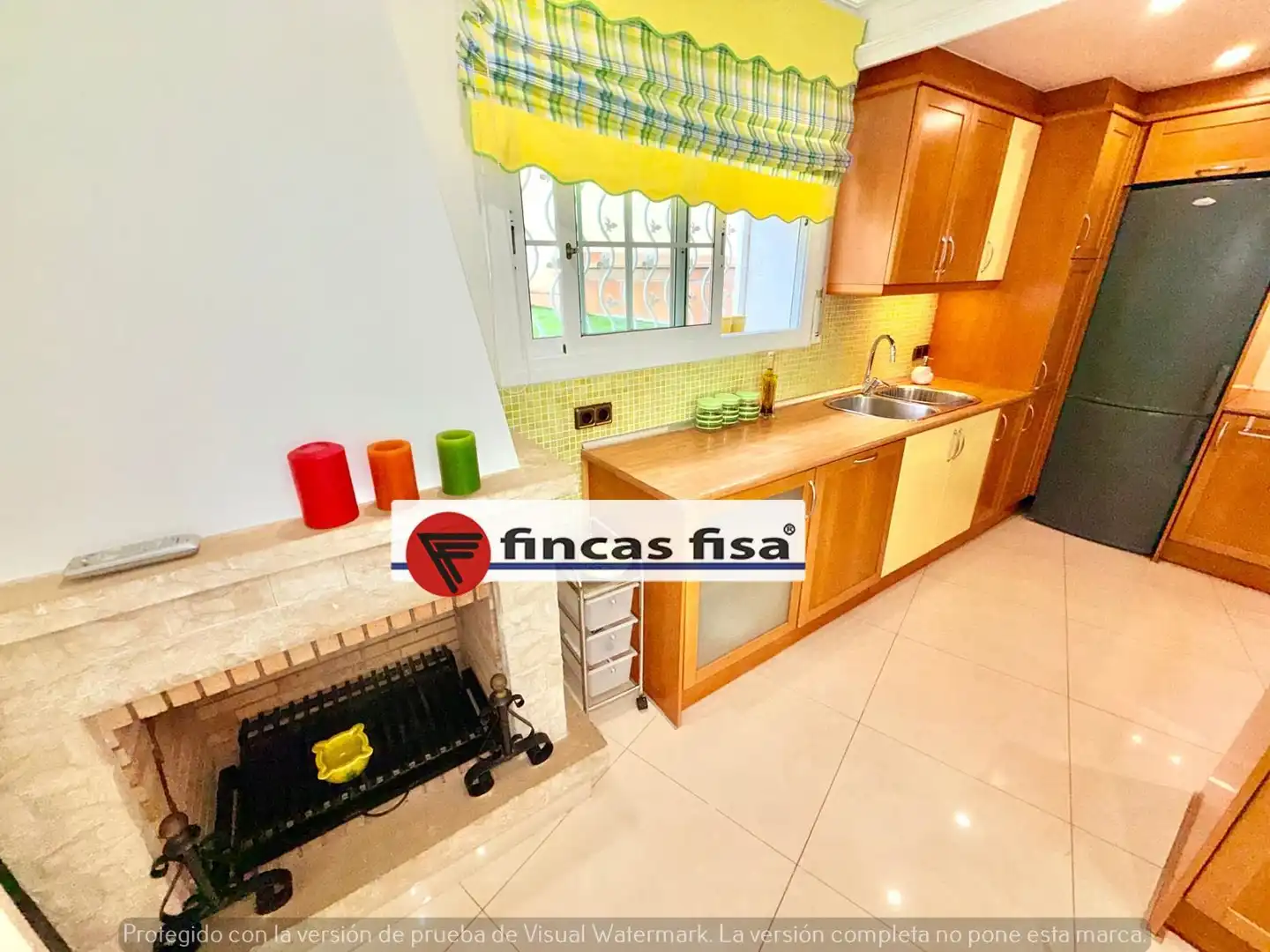 Cuina de Casa o xalet en venda en Premià de Dalt amb Aire condicionat, Calefacció i Jardí privat