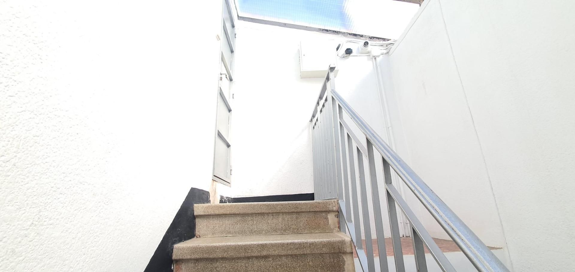 Exterior view of Attic for sale in L'Hospitalet de Llobregat  with Heating