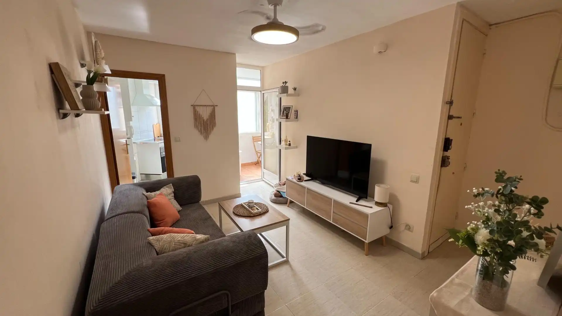 Wohnzimmer von Wohnung zum Verkauf in Badalona