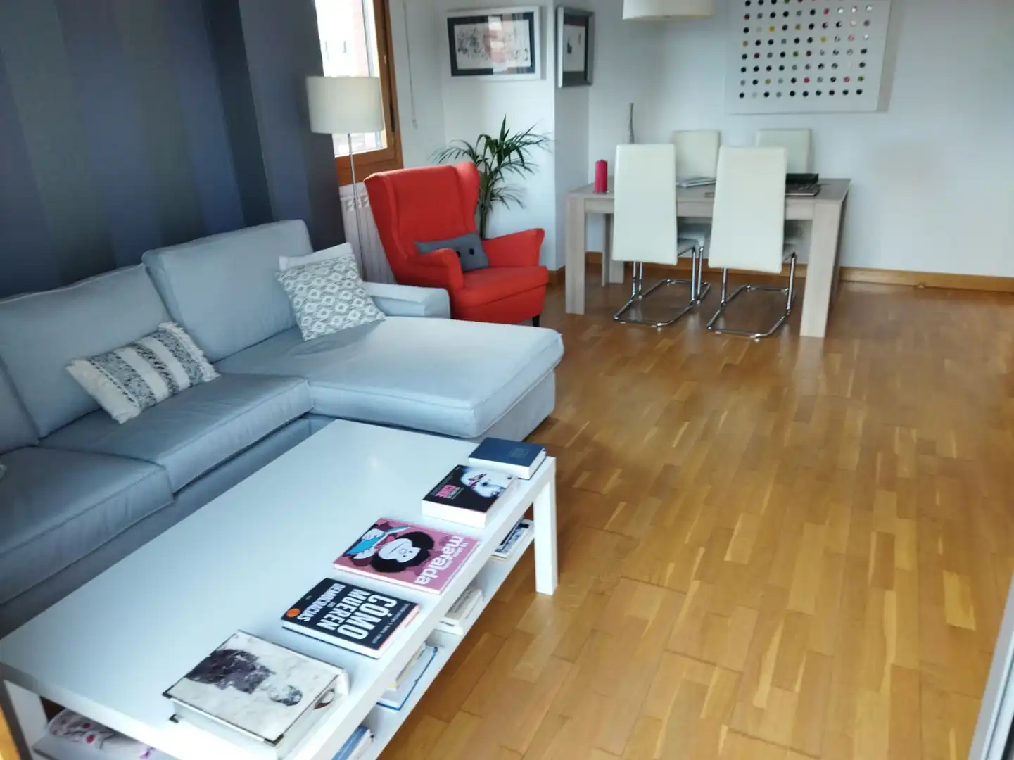 Sala d'estar de Àtic en venda en  Logroño amb Calefacció, Terrassa i Piscina