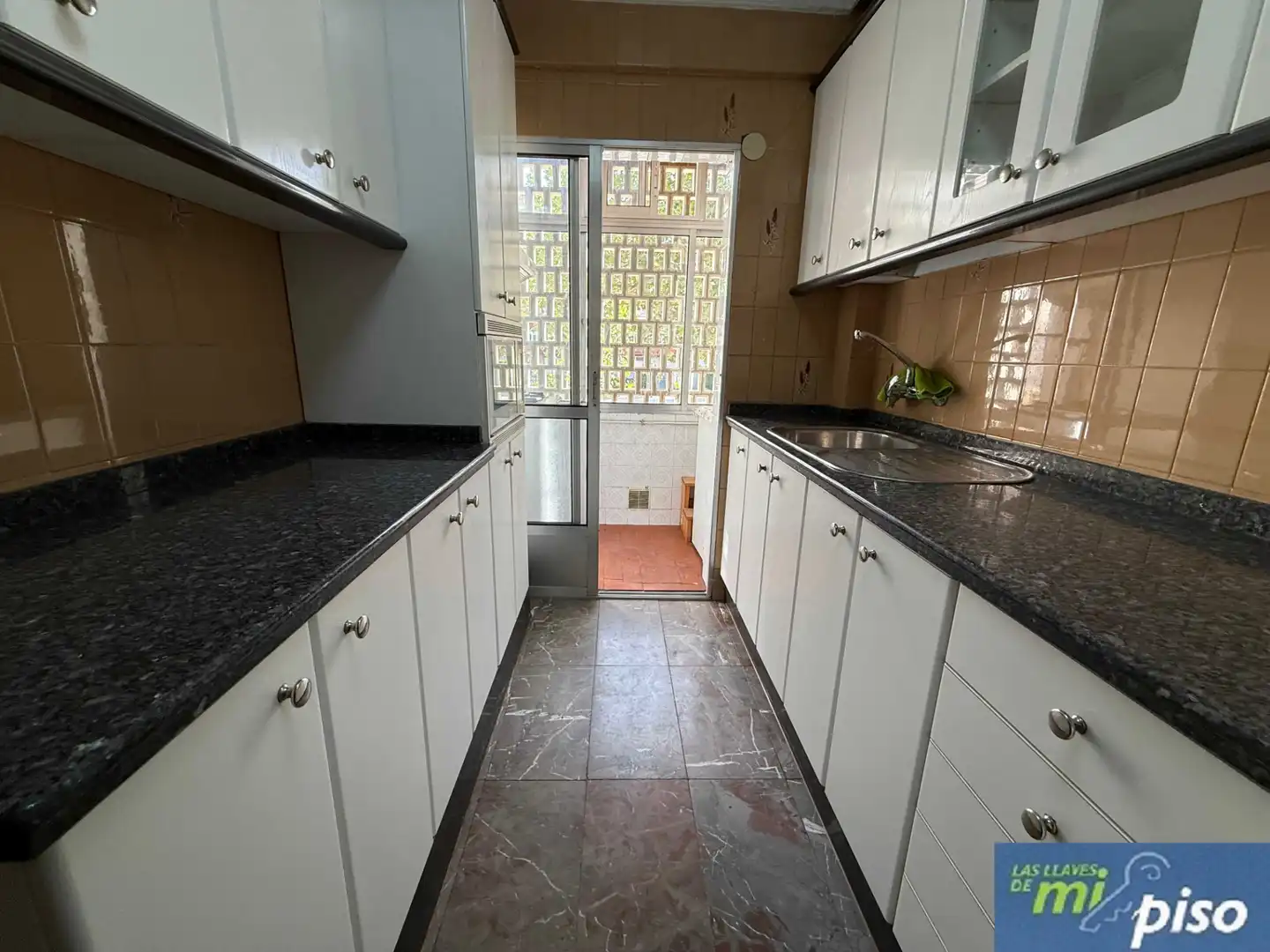 Piso con terraza en venta en Calle de la Transición 14, imagen 35