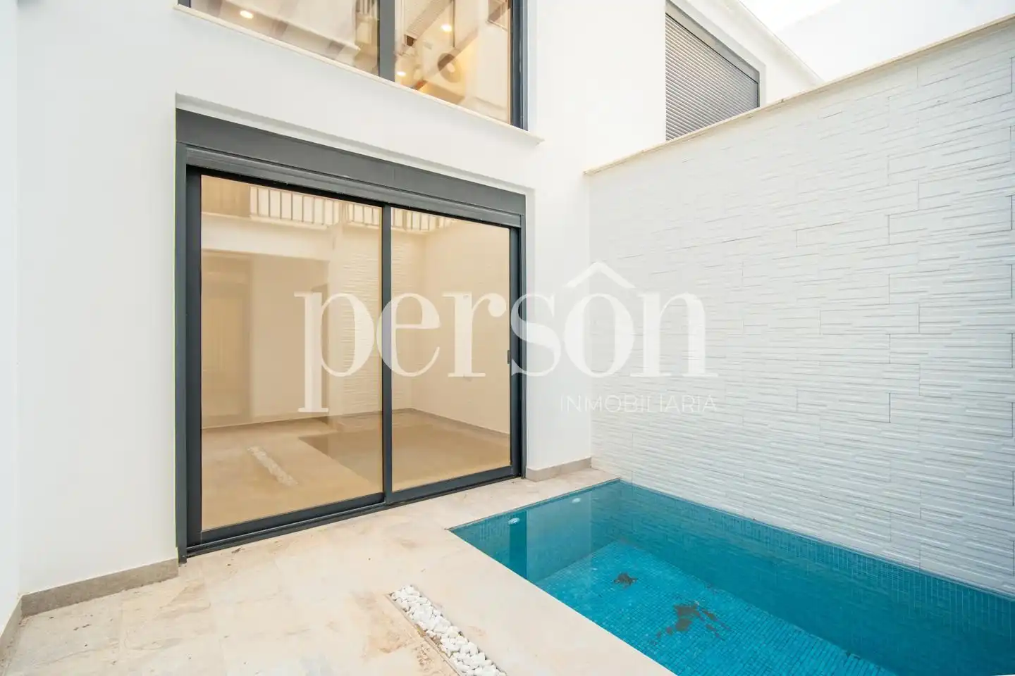 Duplex with terrace for sale in Extramurs, imagen 2