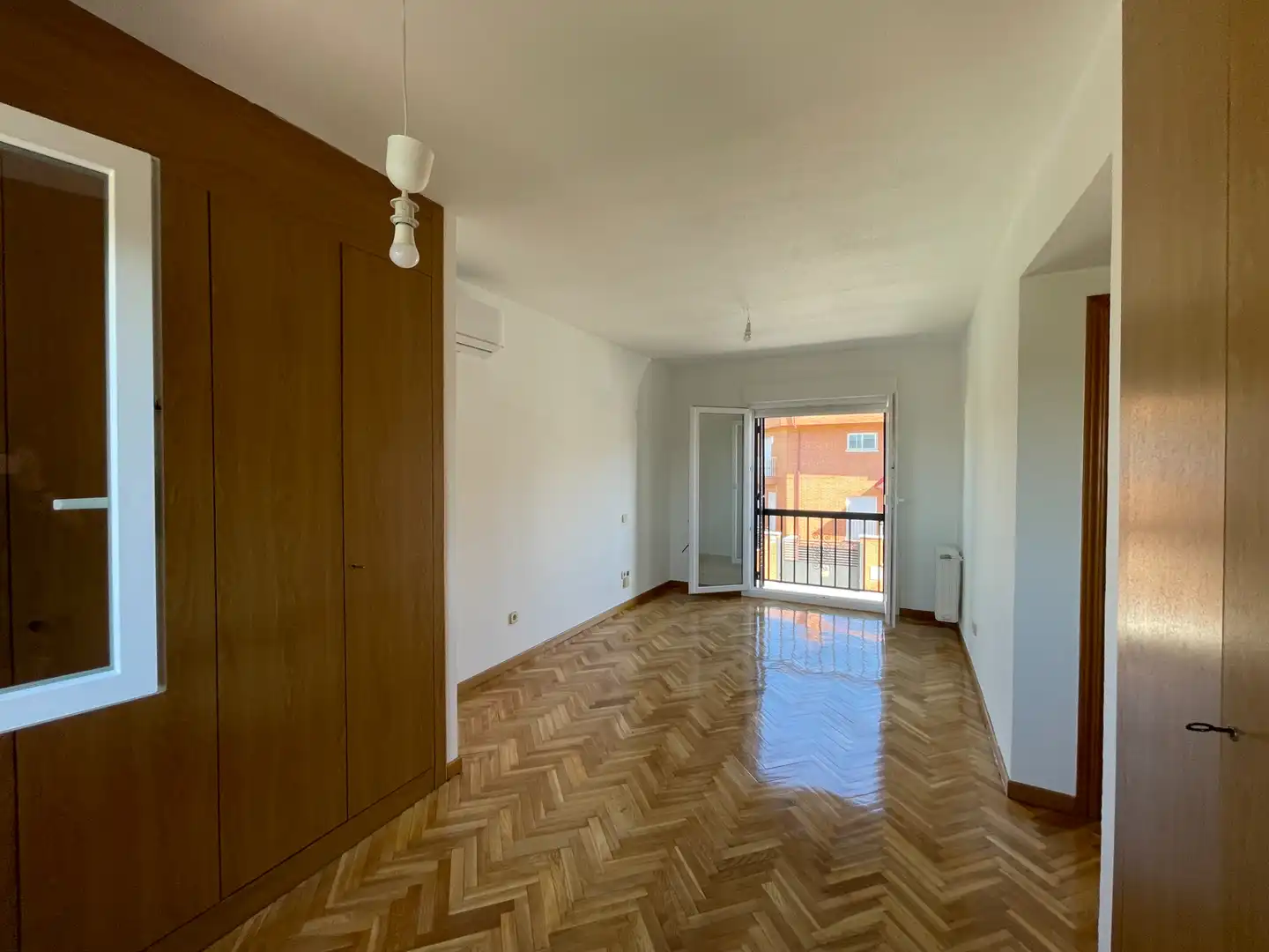 Habitación de Casa o chalet de alquiler en San Agustín del Guadalix con Aire acondicionado, Calefacción y Jardín privado