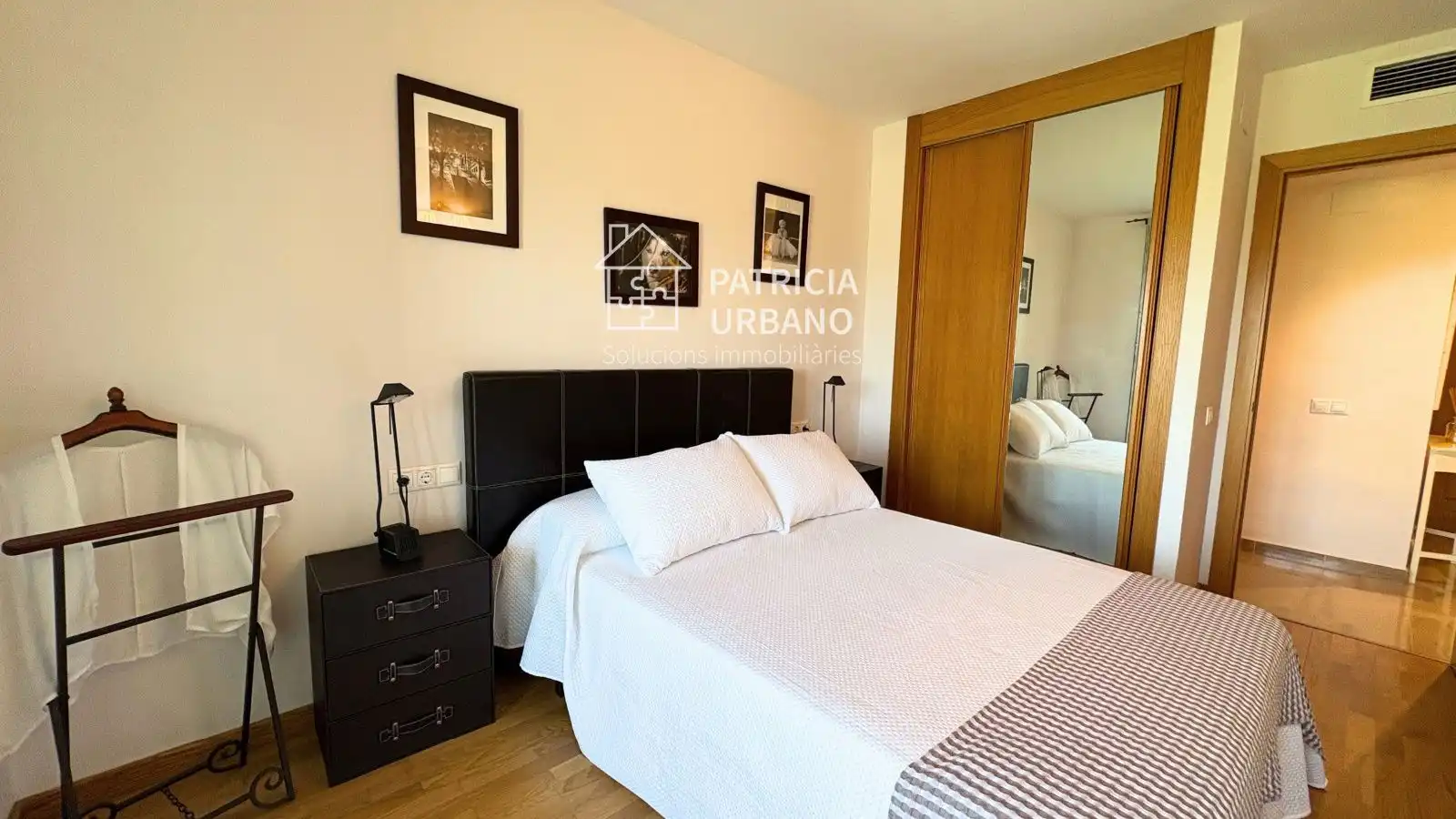 Bedroom of Flat for sale in Cambrils  with Air Conditioner, Heating and Parquet flooring