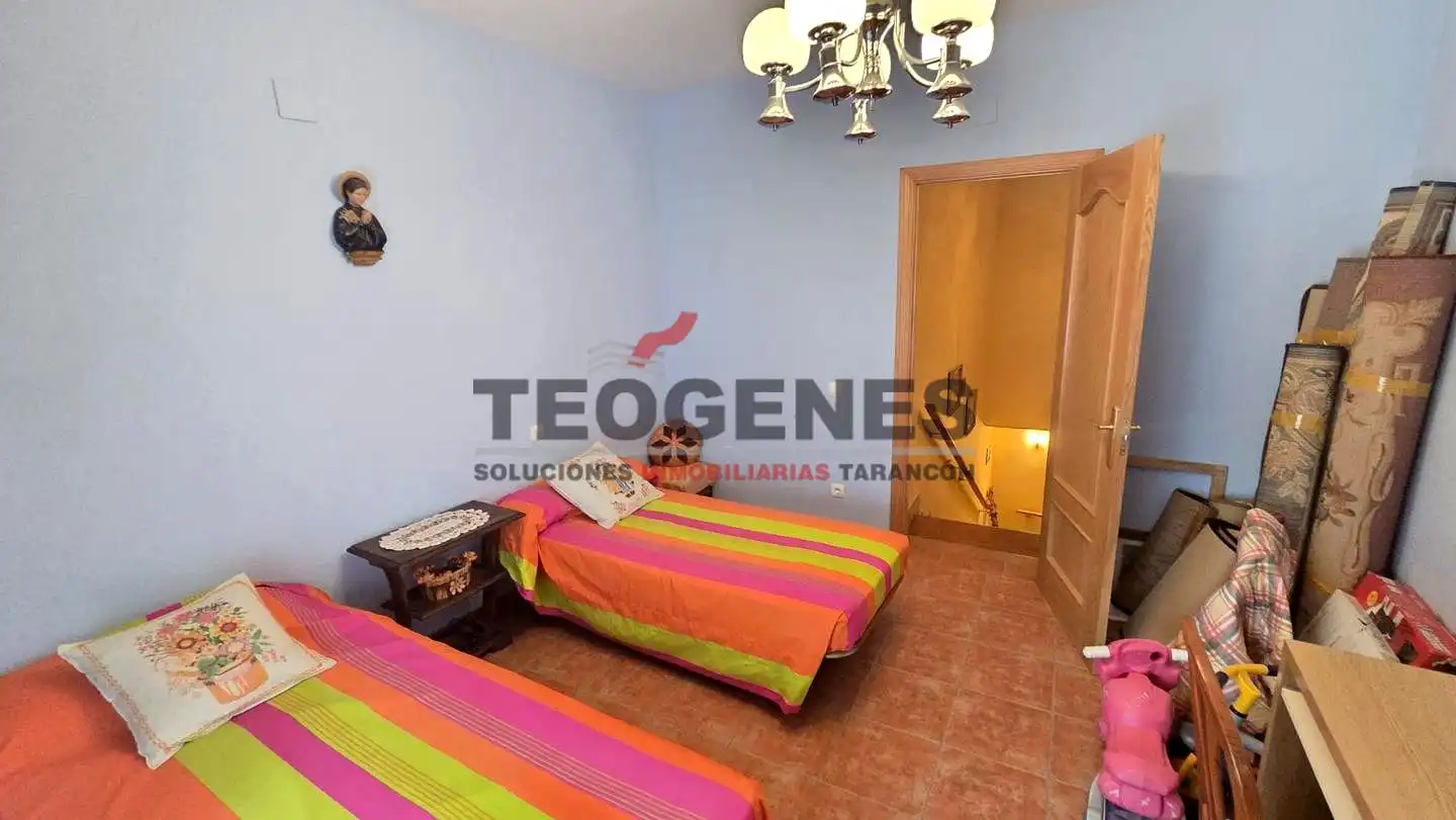 Dormitori de Casa o xalet en venda en Zarza de Tajo amb Aire condicionat i Calefacció