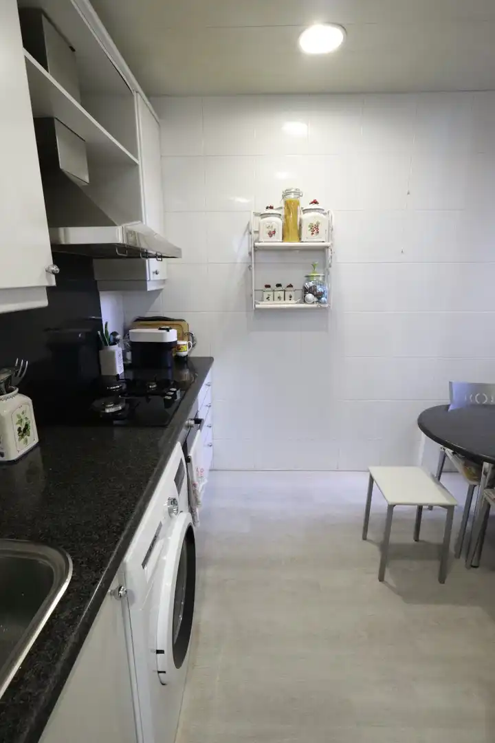 Kitchen of Flat for sale in Barcelona  with Heating and Balcony