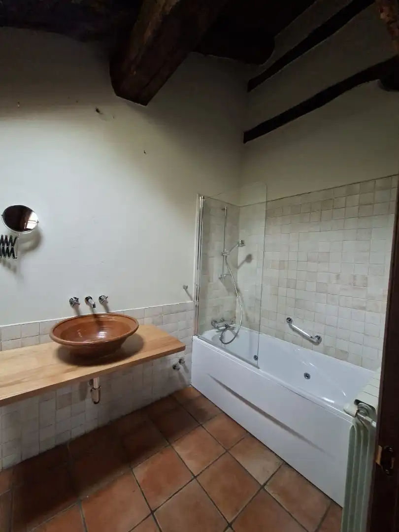 Baño de Finca rústica en venta en Soba con Calefacción, Jardín privado y Terraza