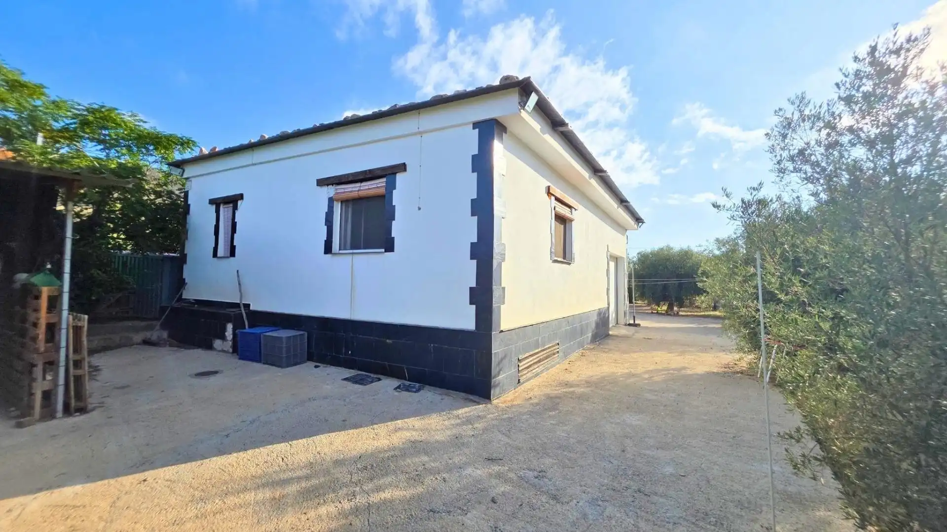 Vista exterior de Casa o xalet en venda en Laujar de Andarax, Almería