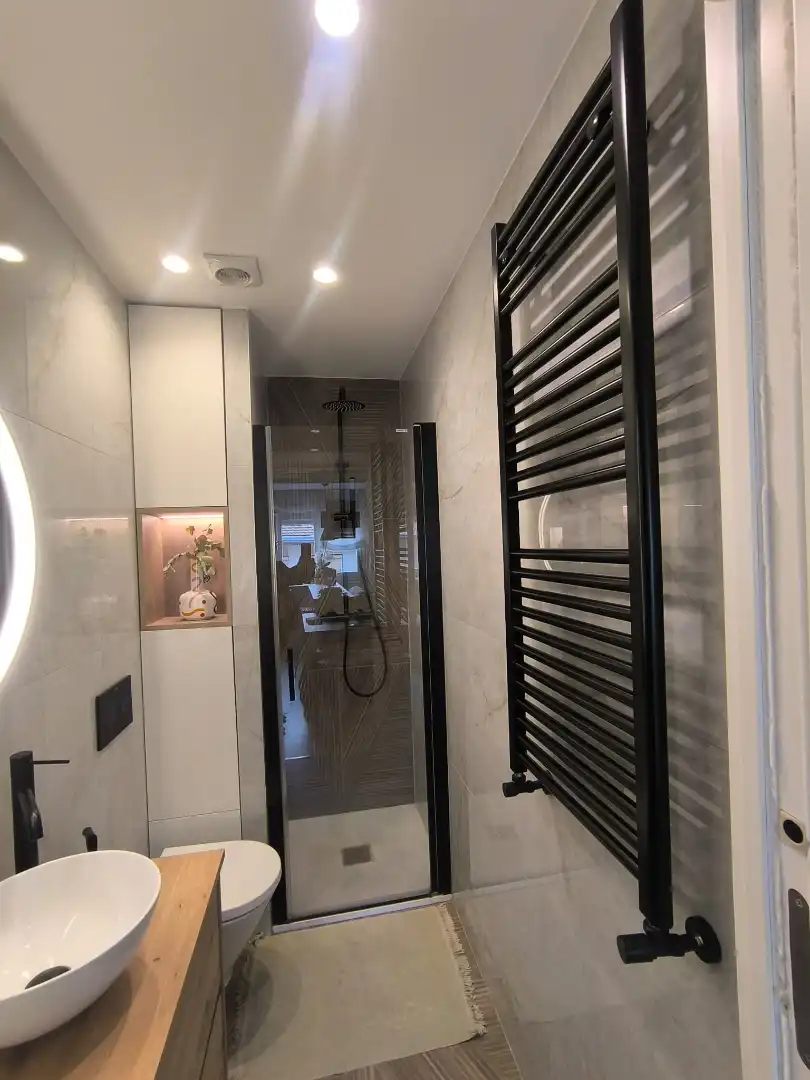 Baño de Piso en venta en Santurtzi  con Calefacción, Parquet y Amueblado