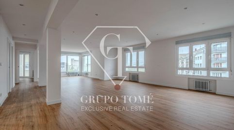 Foto 3 de Piso en venta en Avenida Avenida Carlos I, 14, Amara, Donostia - San Sebastián
