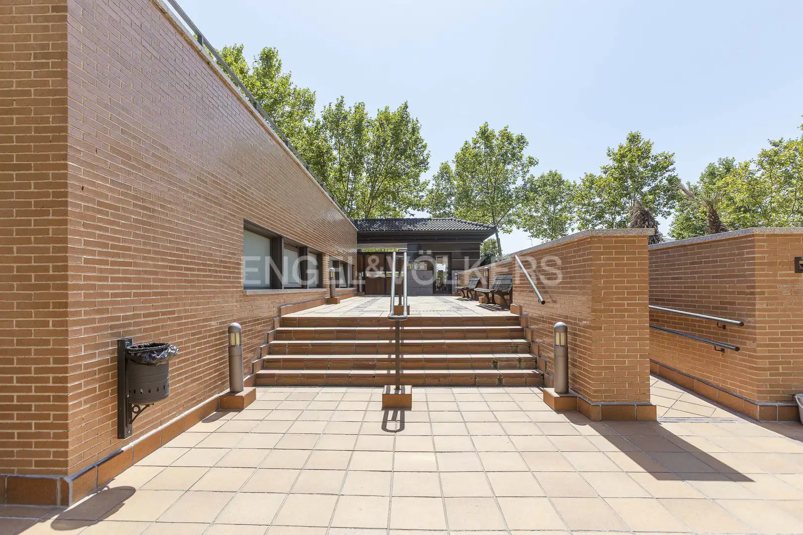 Flat with pool to rent in Sector S, imagen 2