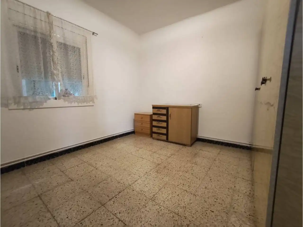 Dormitori de Apartament en venda en Canovelles amb Calefacció i Balcó