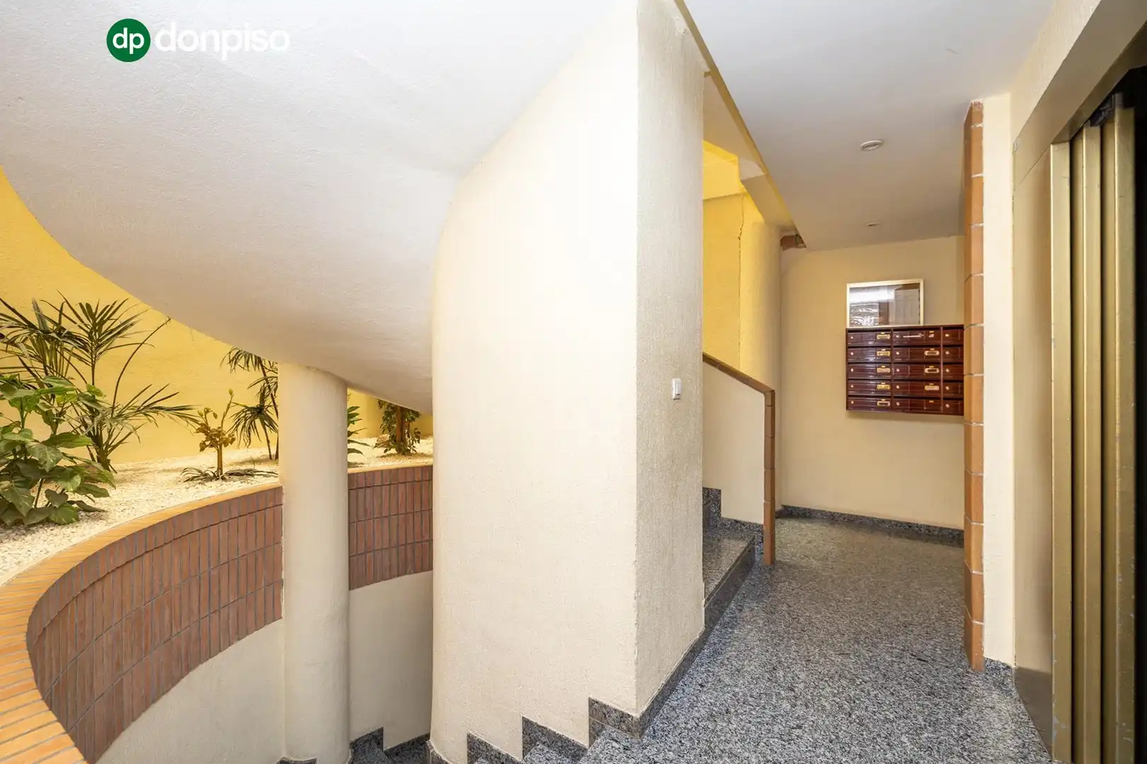 Wohnungen zum Verkauf in Granada mit Heizung und Terrasse