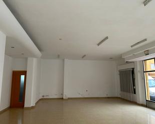 Premises for sale in Sueca  with Air Conditioner