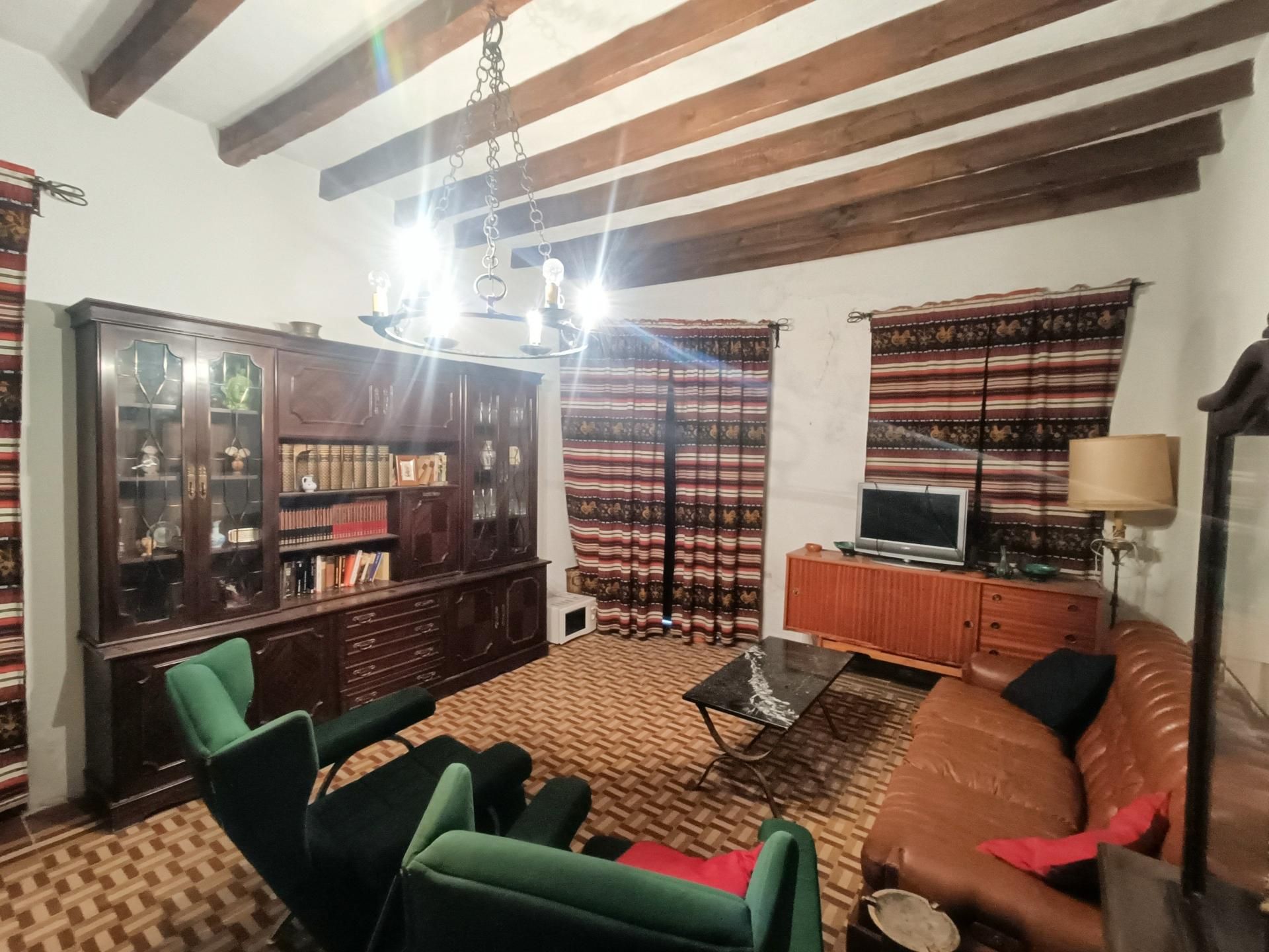 Living room of Single-family semi-detached for sale in Arenas de San Juan   with Balcony