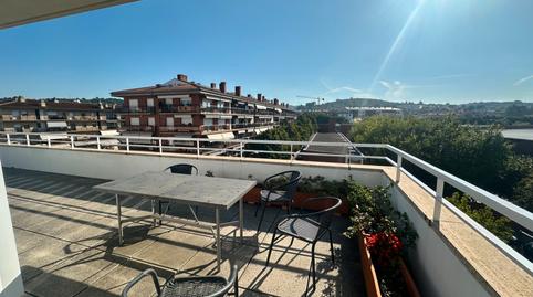 Foto 2 de Ático de alquiler en Eixample Sud – Migdia, Girona