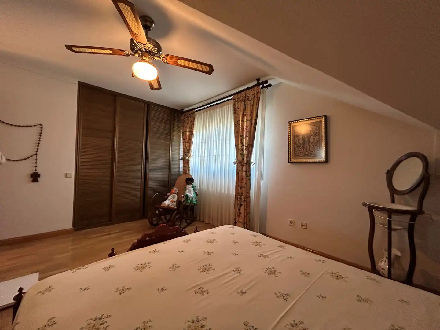 Habitación de Casa o chalet en venta en Urb. Belvalle