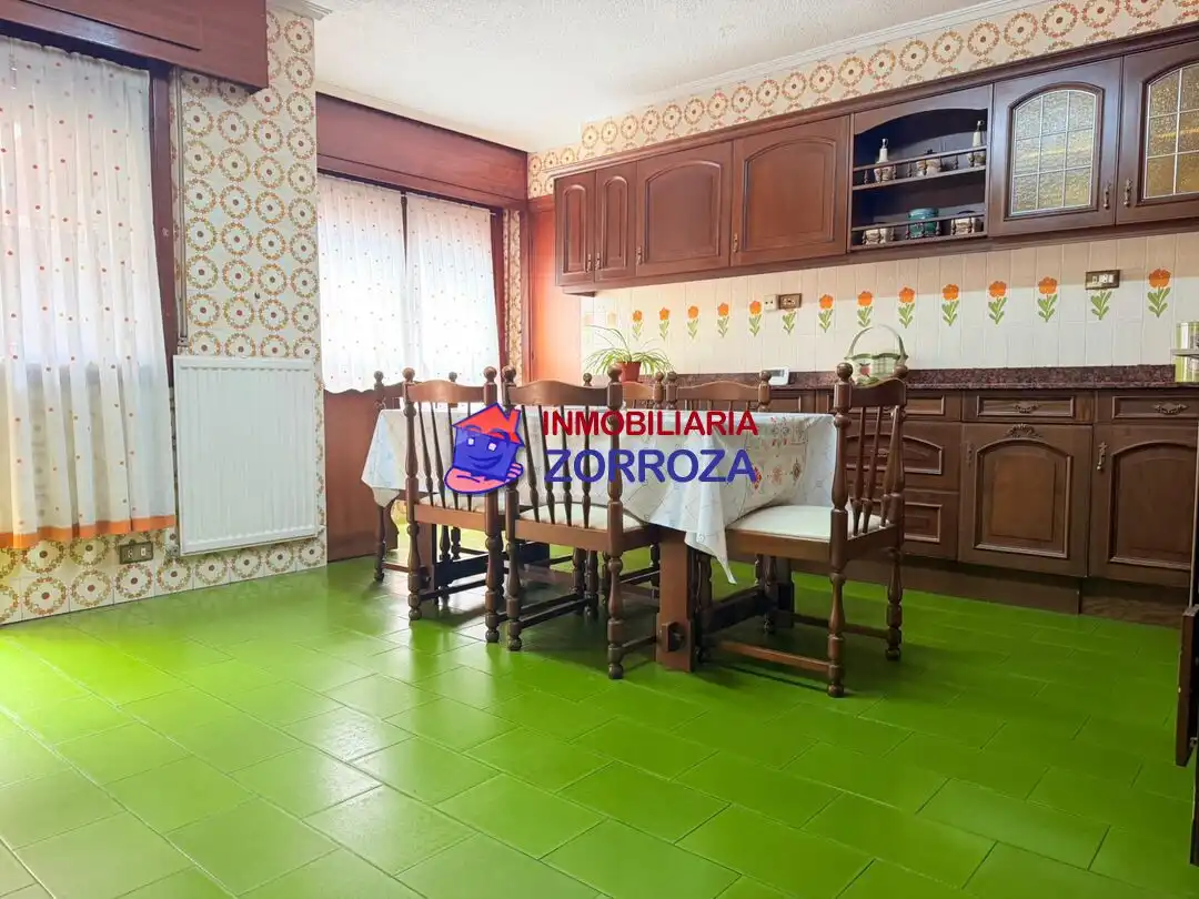 Kitchen of Flat for sale in Bilbao   with Heating, Storage room and Balcony