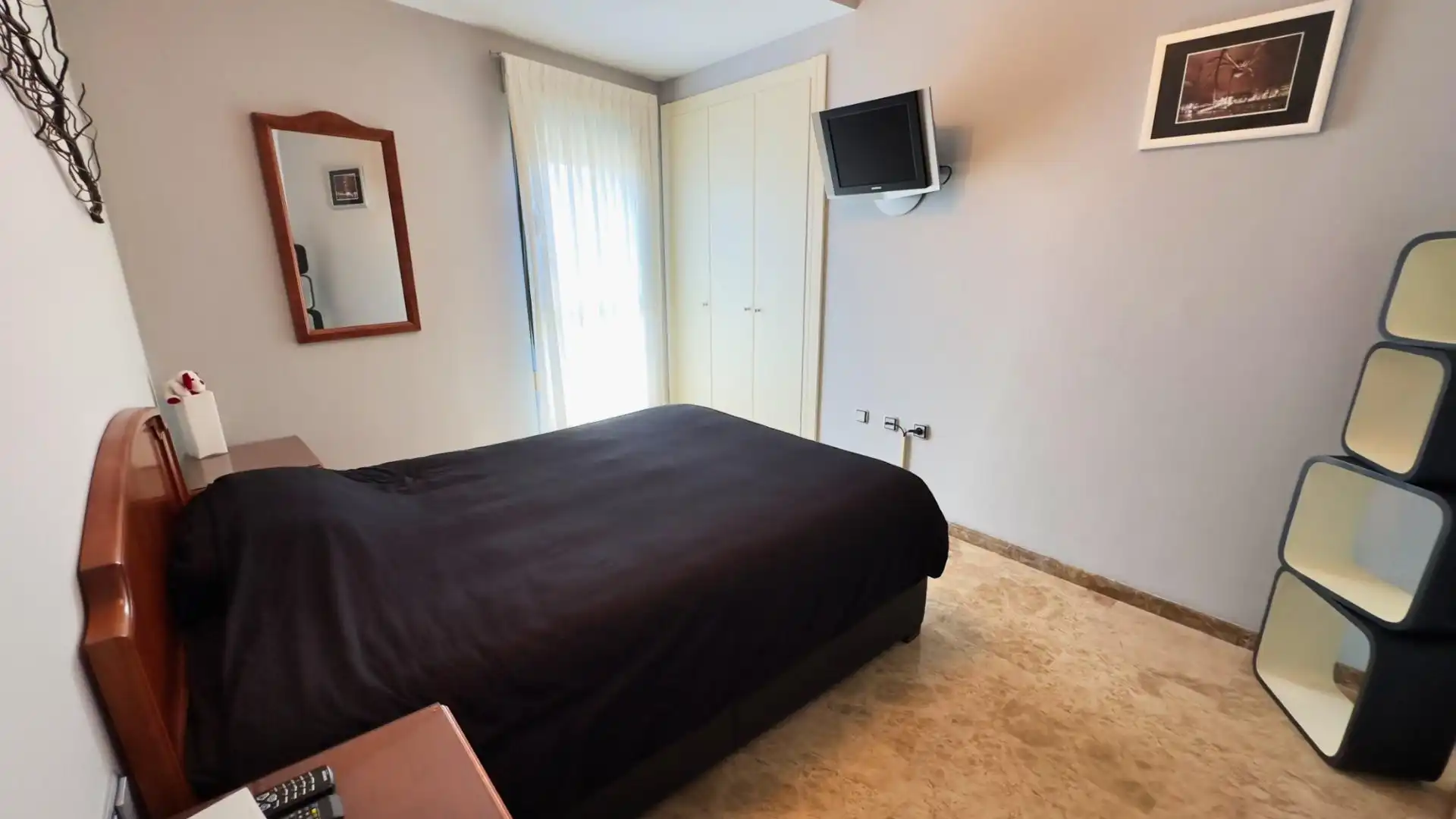 Bedroom of Flat for sale in Benidorm  with Air Conditioner, Furnished and Community pool