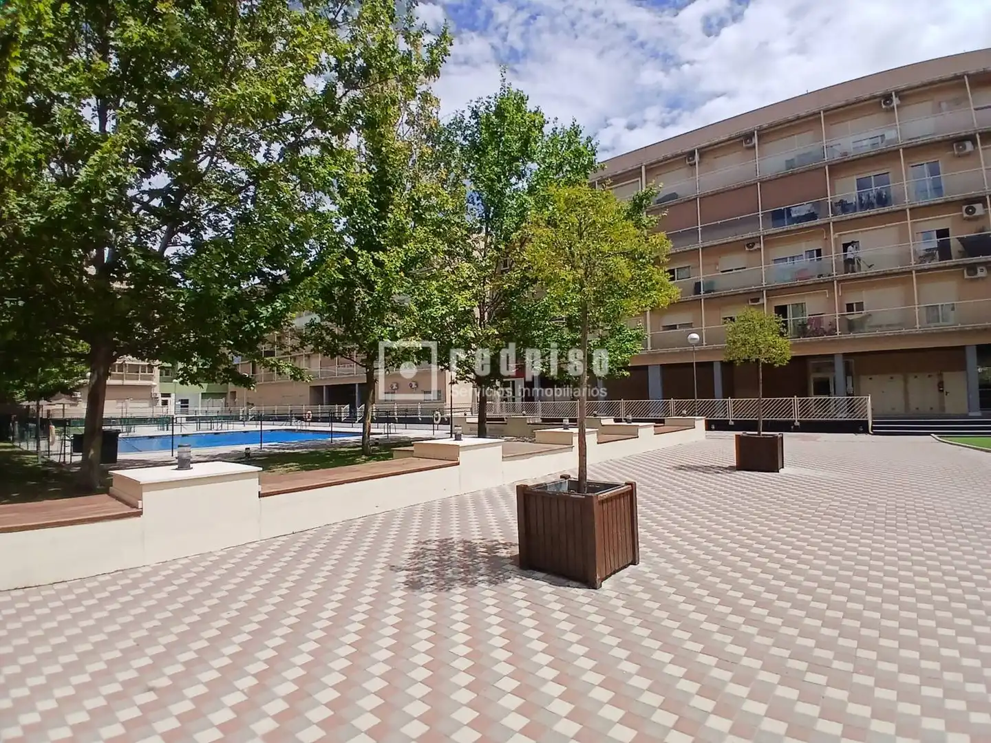Vista exterior de Pis en venda en Torrejón de Ardoz amb Jardí privat, Terrassa i Traster