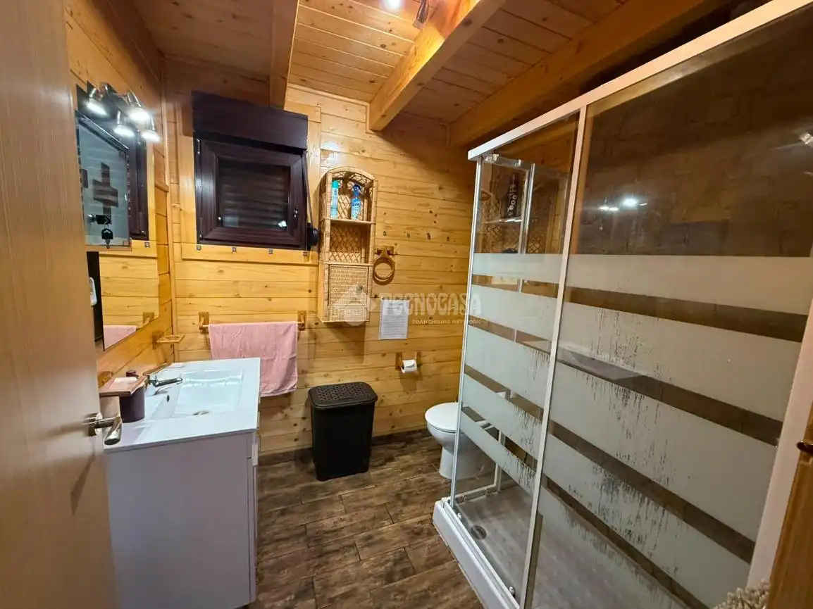Baño de Finca rústica en venta en Paradas con Aire acondicionado