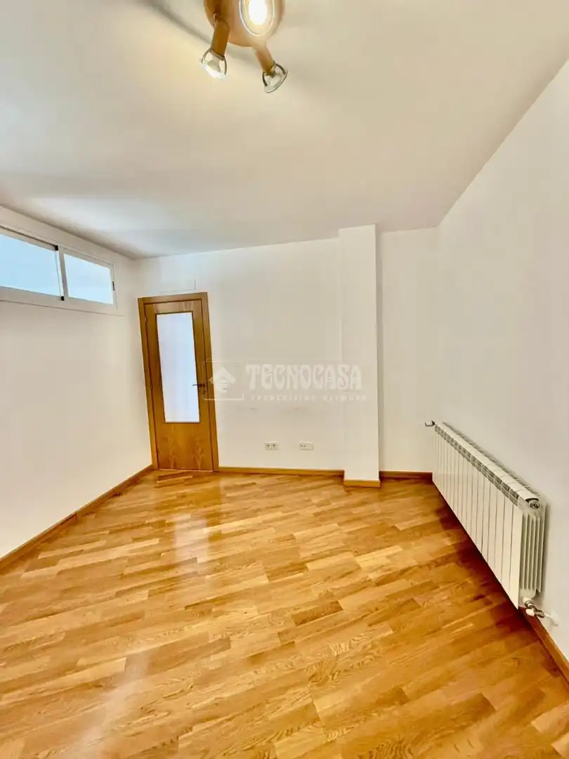 Habitación de Piso en venta en Madrid con Aire acondicionado, Calefacción y Terraza
