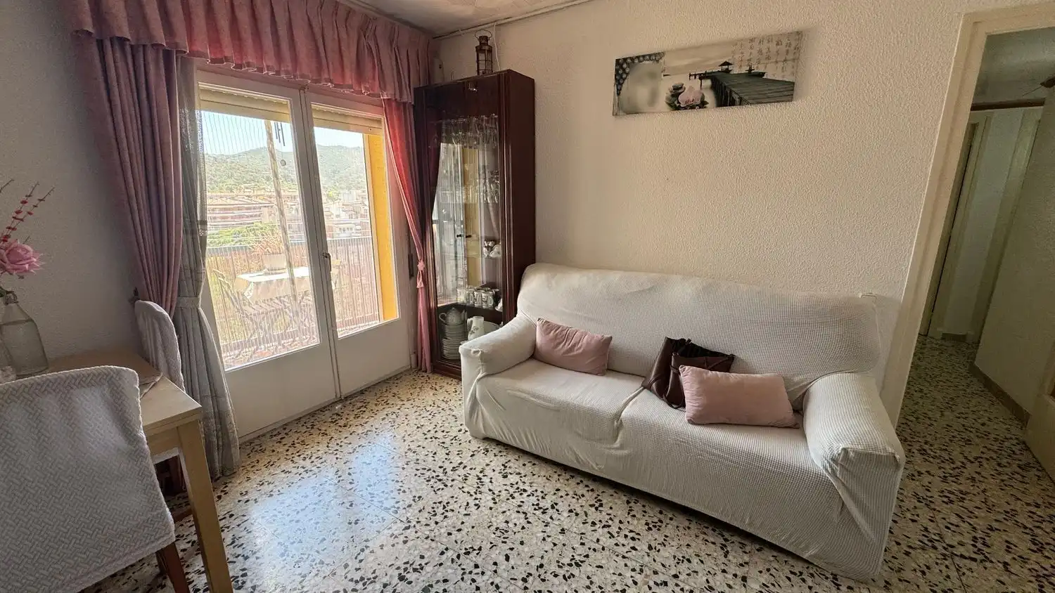 Sala d'estar de Pis en venda en Montcada i Reixac