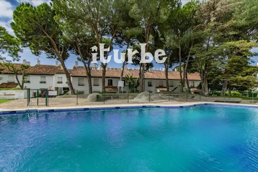 Flat for rent in Calomela-Arroyo Piedras, 1, Nagüeles Alto