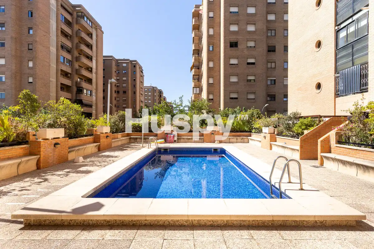 Pis amb piscina en venda a Carrer de la Real Academia de Cultura Valenciana, imagen 2