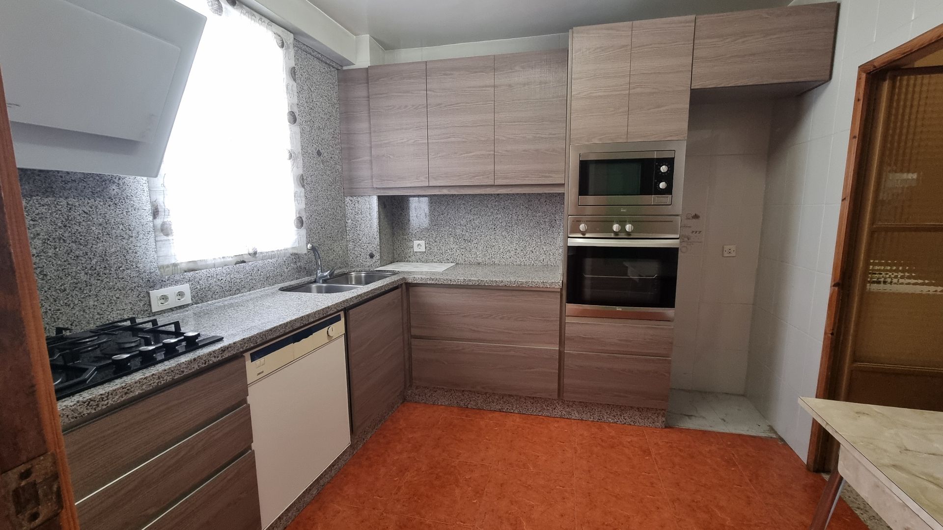 Cuina de Casa o xalet en venda en Rute amb Moblat