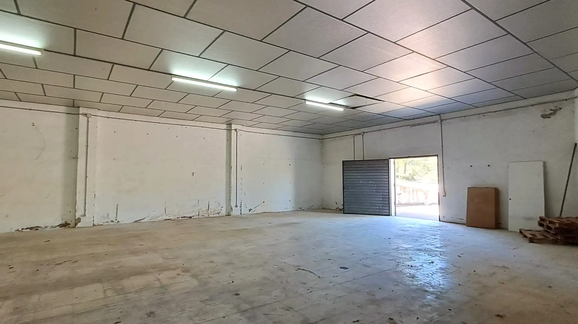 Fabrikhallen zum Verkauf in Sant Llorenç Savall