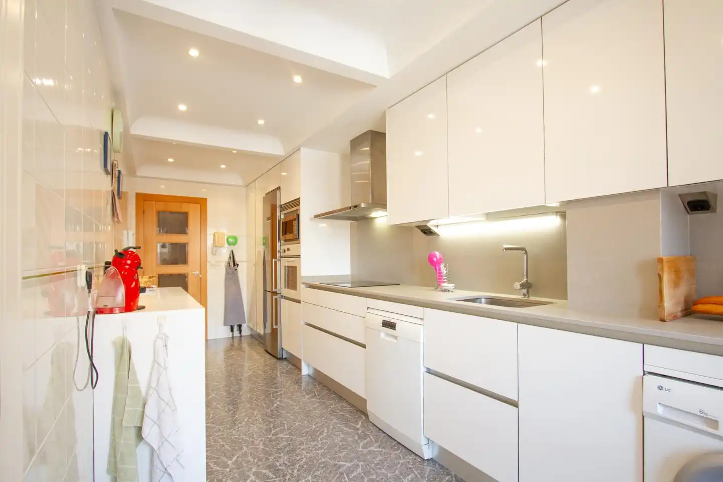 Küche von Maisonette zum Verkauf in Villava / Atarrabia mit Klimaanlage, Heizung und Terrasse