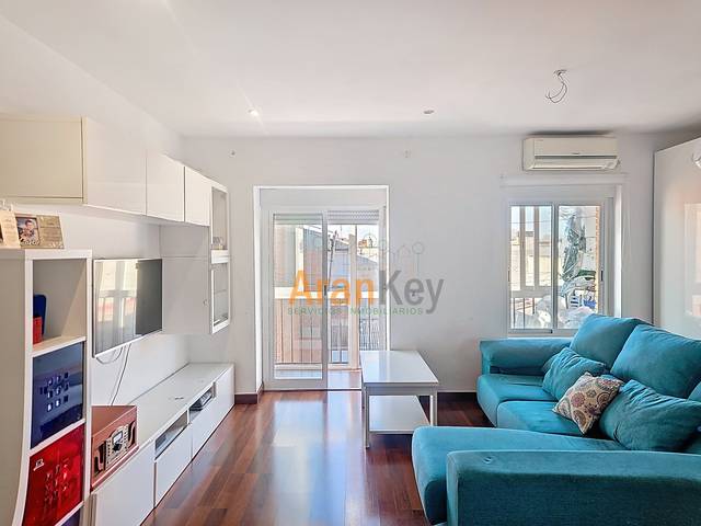 Piso en Venta en Calle de la Rosa en Centro