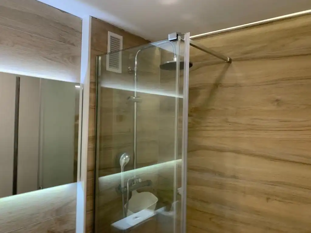 Baño de Apartamento de alquiler en Cullera con Aire acondicionado, Amueblado y Lavadora