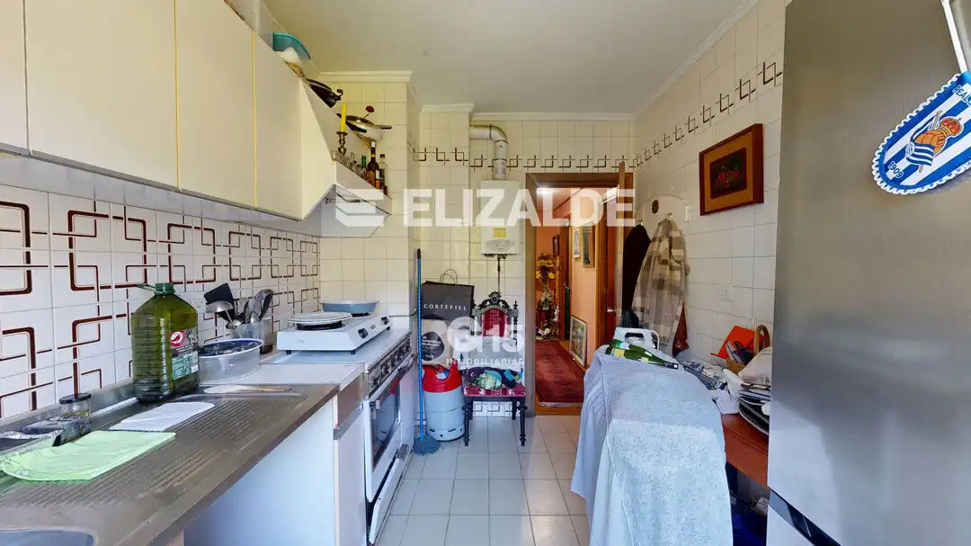 Küche von Wohnung zum Verkauf in Astigarraga mit Balkon