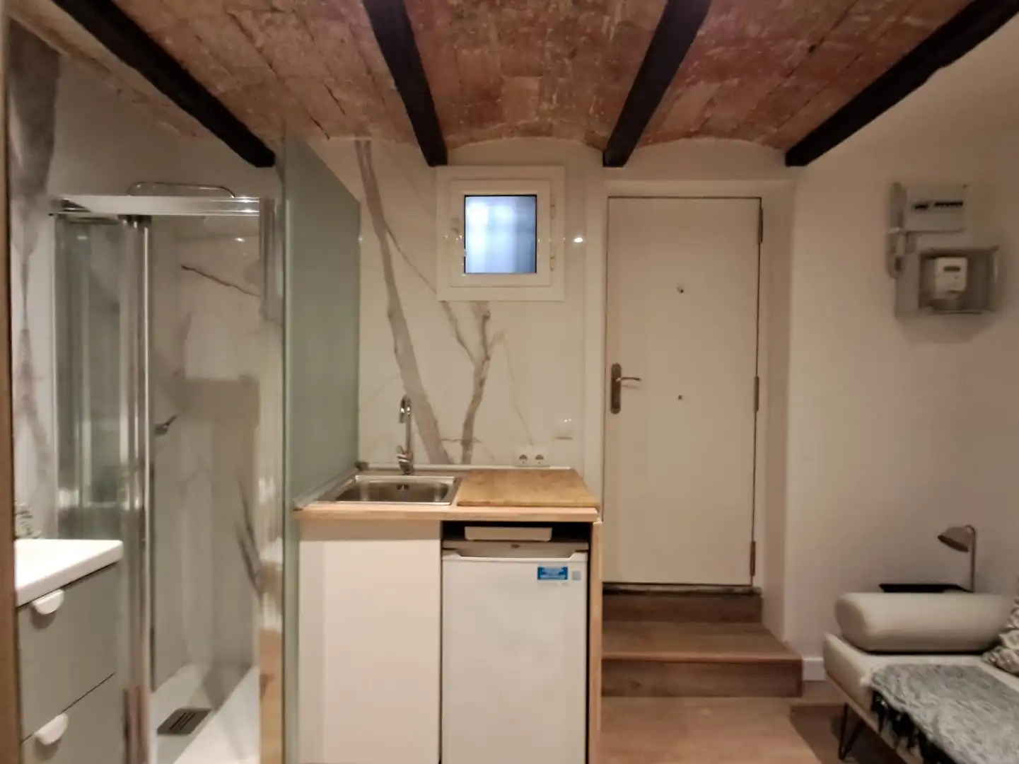 Cocina de Estudio en venta en Barcelona con Parquet y Amueblado