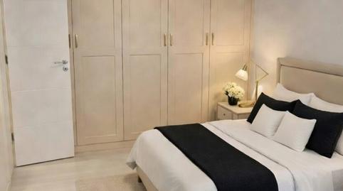 Foto 5 de Piso en venta en Carrer de Montserrat de Casanovas, 144, La Font d'en Fargues,  Barcelona Capital