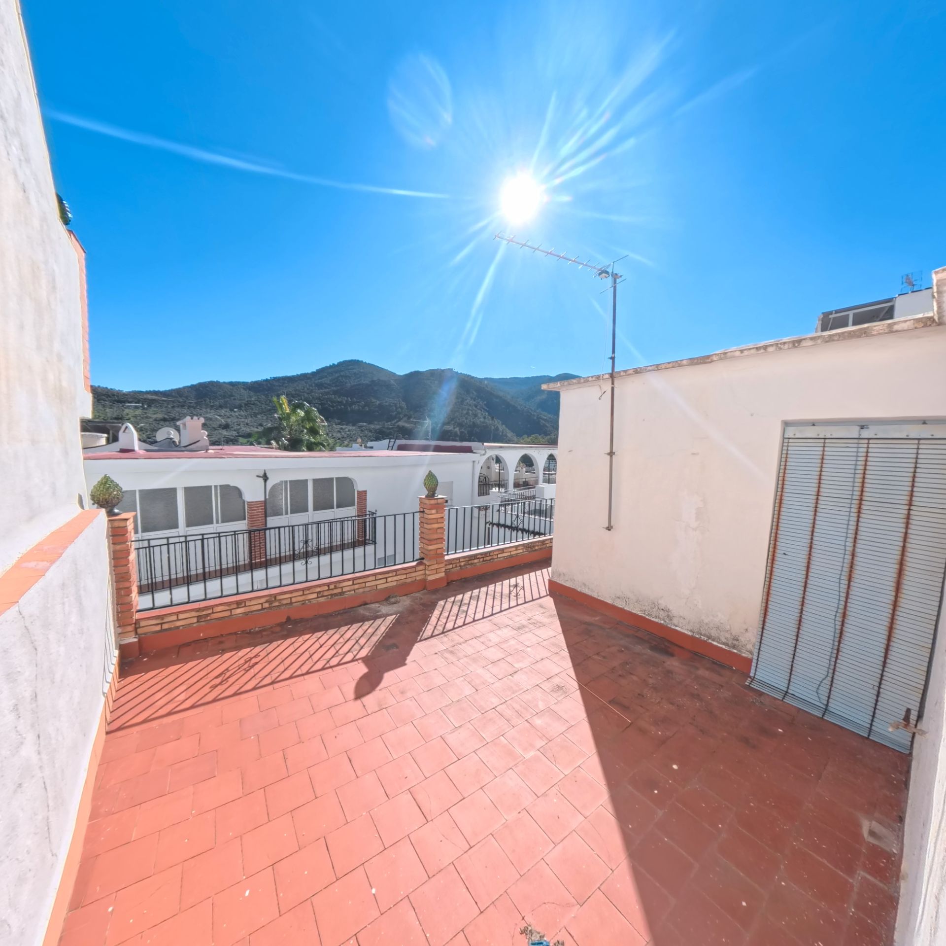 Exterior view of House or chalet for sale in Tolox  with Terrace and Furnished