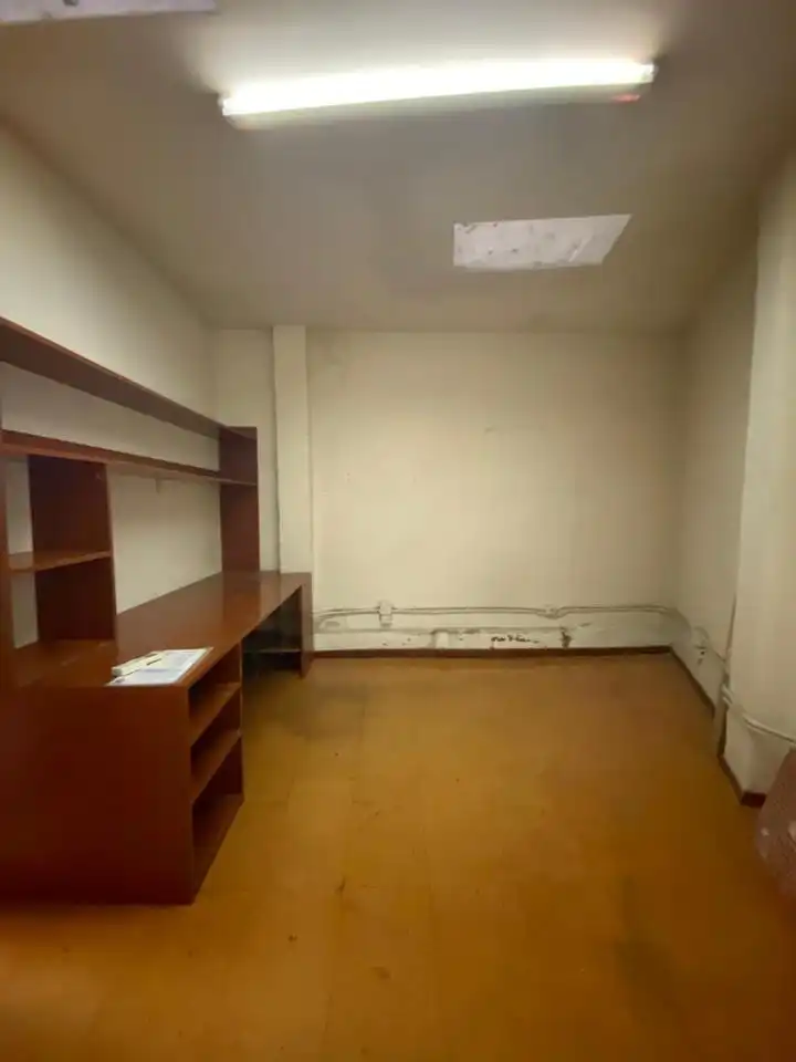 Local comercial en venda a Calle Juan Madrazo 9 24002 Leon, imagen 6