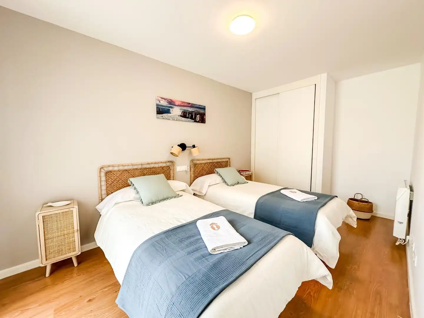 Dormitori de Apartament en venda en Fisterra amb Calefacció, Terrassa i Traster