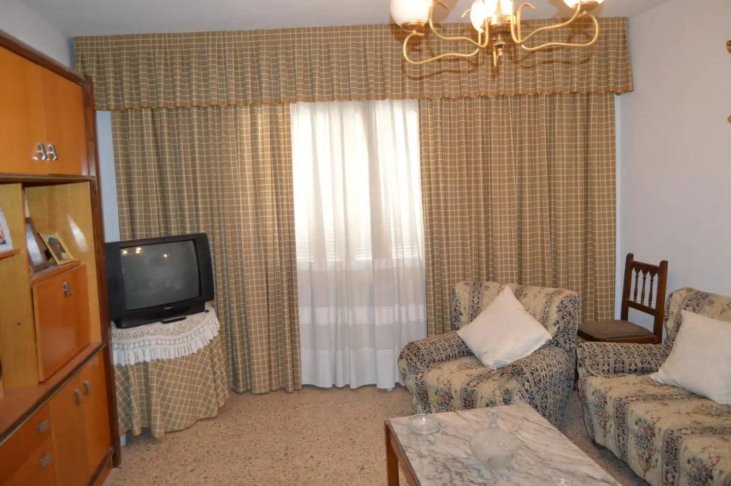 Sala de estar de Casa o chalet en venta en Santa Cruz de la Zarza con Calefacción