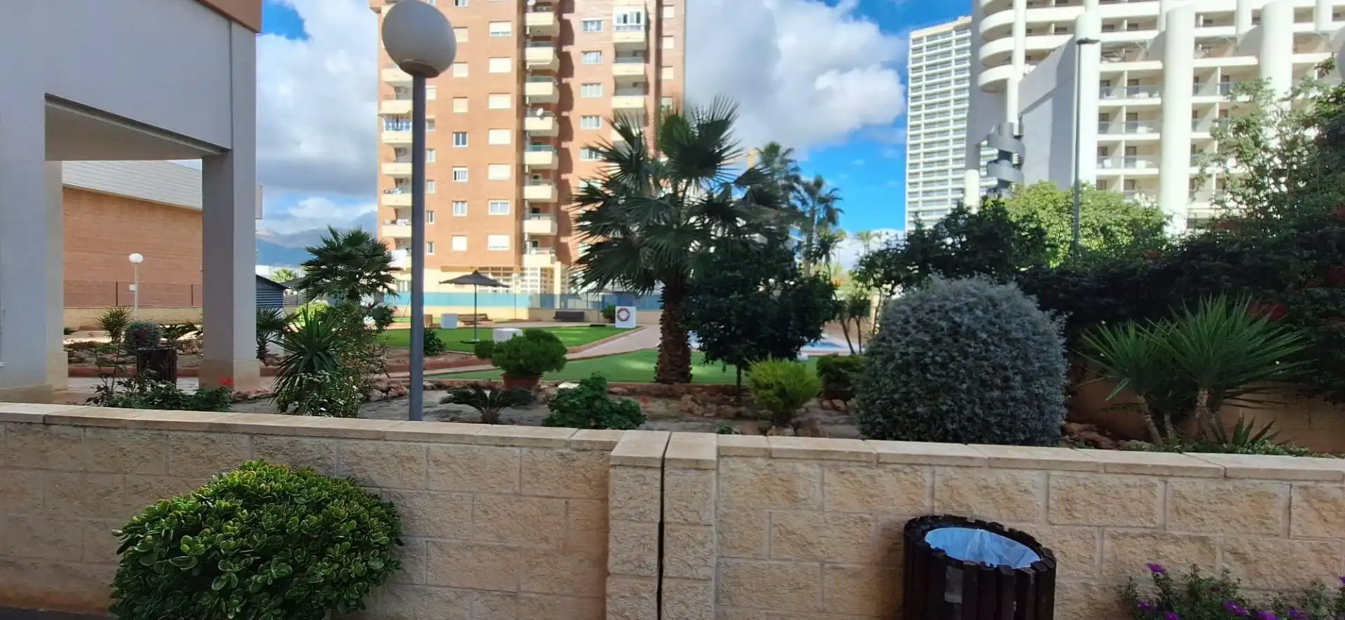 Exterior view of Flat for sale in Benidorm  with Private garden, Terrace and Furnished