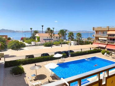 Apartament amb balcó en venda a Polígono Isla del Ciervo 10