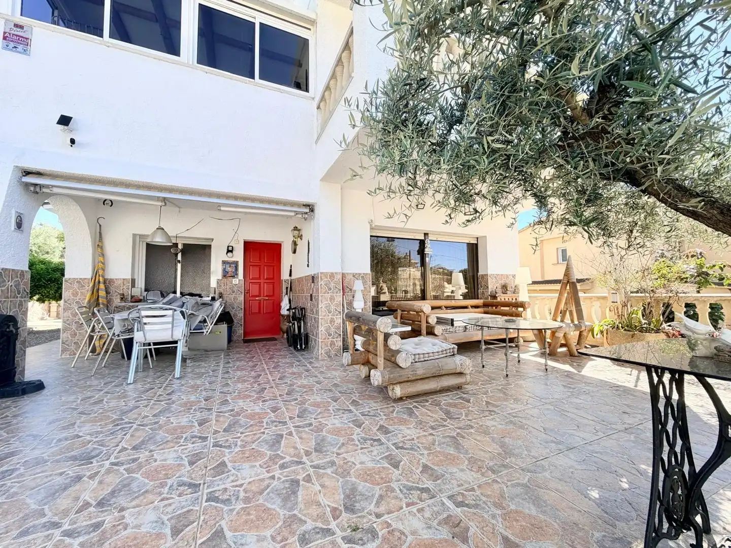Terrassa de Casa o xalet en venda en Cunit amb Calefacció, Jardí privat i Terrassa